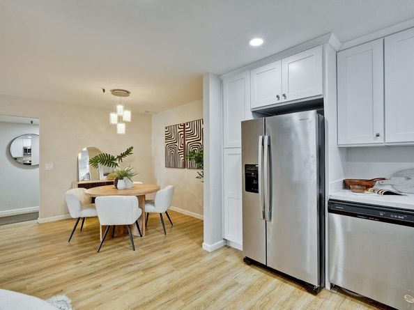 49 Showers Drive J317, Mountain View CA 94040