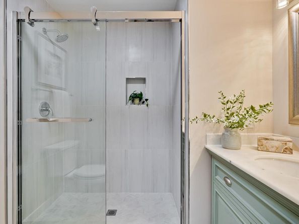 49 Showers Drive J317, Mountain View CA 94040