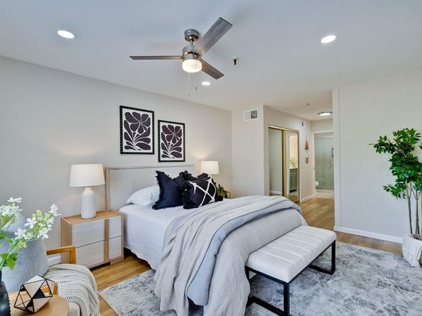 49 Showers Drive J317, Mountain View CA 94040