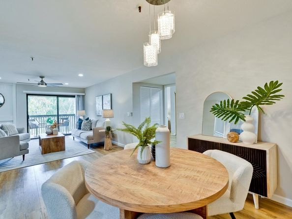 49 Showers Drive J317, Mountain View CA 94040