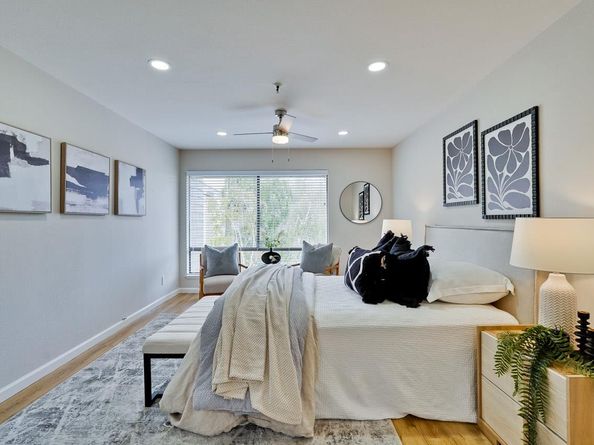 49 Showers Drive J317, Mountain View CA 94040