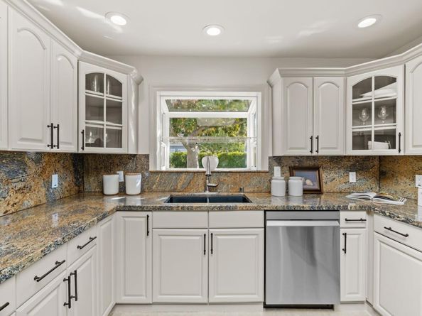 781 Covington Road, Los Altos CA 94024