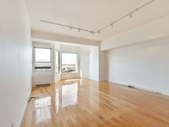 6363 Christie Avenue 2122, Emeryville CA 94608