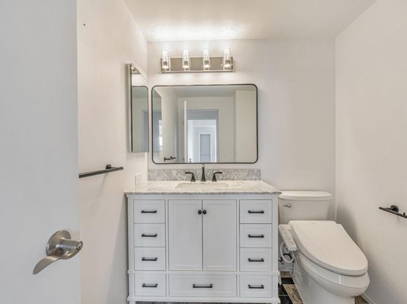 6363 Christie Avenue 2122, Emeryville CA 94608