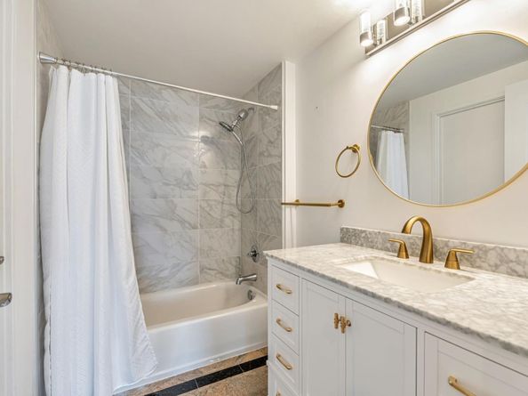 6363 Christie Avenue 2122, Emeryville CA 94608