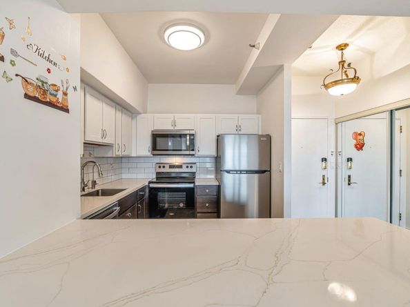 6363 Christie Avenue 2122, Emeryville CA 94608