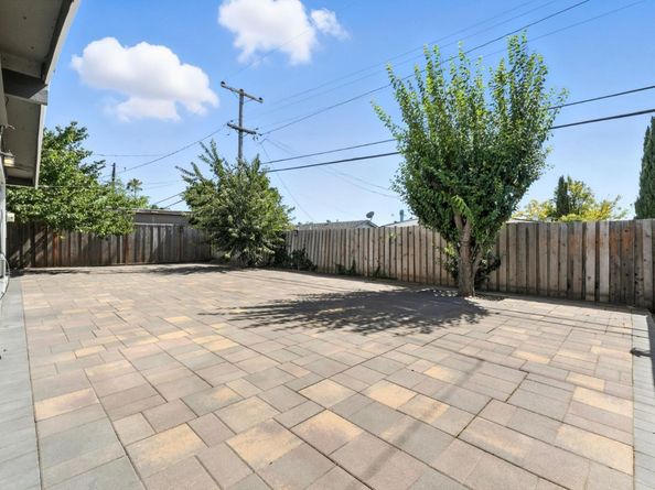 1465 Mount Shasta Drive, San Jose CA 95127