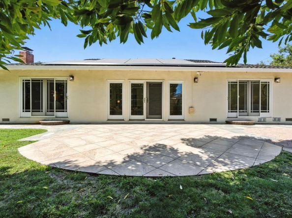 1406 Hollenbeck Avenue, Sunnyvale CA 94087