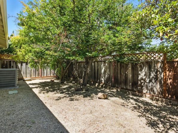 1406 Hollenbeck Avenue, Sunnyvale CA 94087