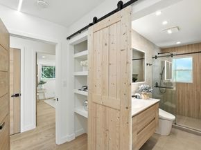 1406 Hollenbeck Avenue, Sunnyvale CA 94087
