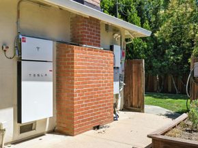 1406 Hollenbeck Avenue, Sunnyvale CA 94087