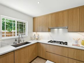 1406 Hollenbeck Avenue, Sunnyvale CA 94087