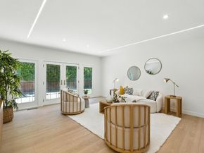 1406 Hollenbeck Avenue, Sunnyvale CA 94087