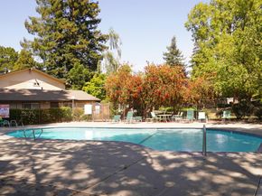 110 E Middlefield Road C, Mountain View CA 94043
