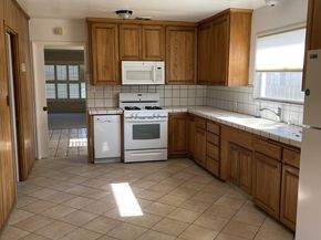 145 Alma Street, Watsonville CA 95076