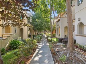 493 Magritte Way, Mountain View CA 94041