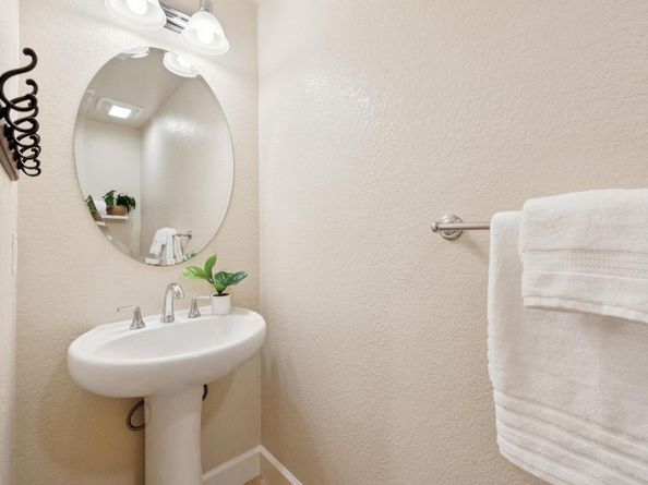 493 Magritte Way, Mountain View CA 94041