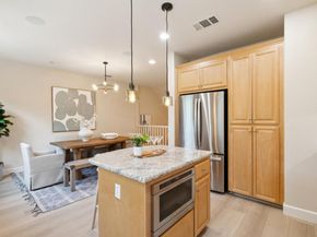 493 Magritte Way, Mountain View CA 94041