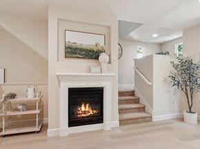 493 Magritte Way, Mountain View CA 94041