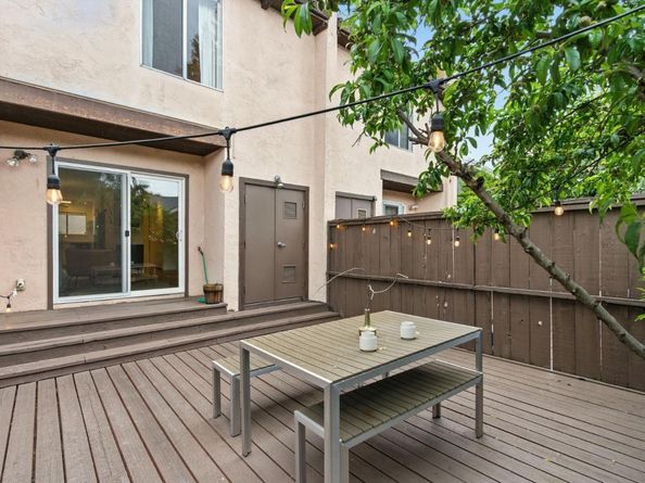 415 Oak Avenue, Redwood City CA 94061
