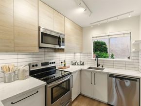 415 Oak Avenue, Redwood City CA 94061