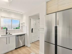 415 Oak Avenue, Redwood City CA 94061
