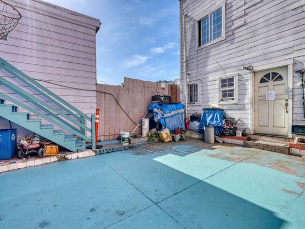 1887 Oakdale Avenue, San Francisco CA 94124