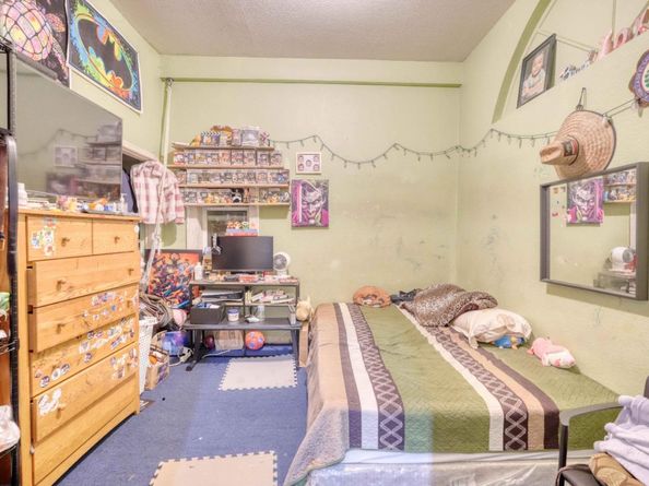 1887 Oakdale Avenue, San Francisco CA 94124