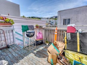 1887 Oakdale Avenue, San Francisco CA 94124