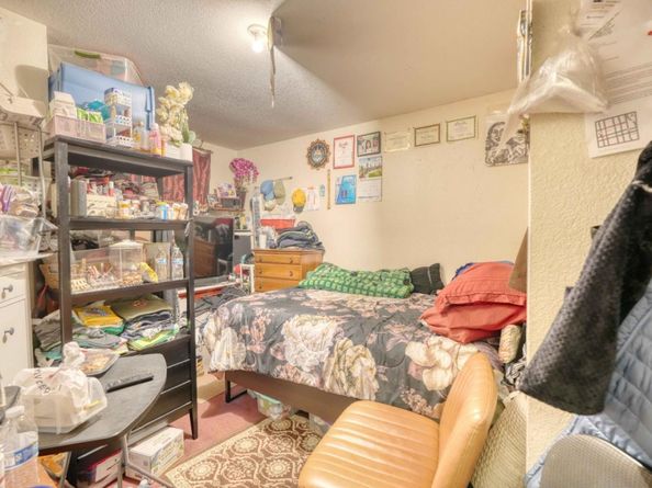1887 Oakdale Avenue, San Francisco CA 94124