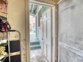 1887 Oakdale Avenue, San Francisco CA 94124