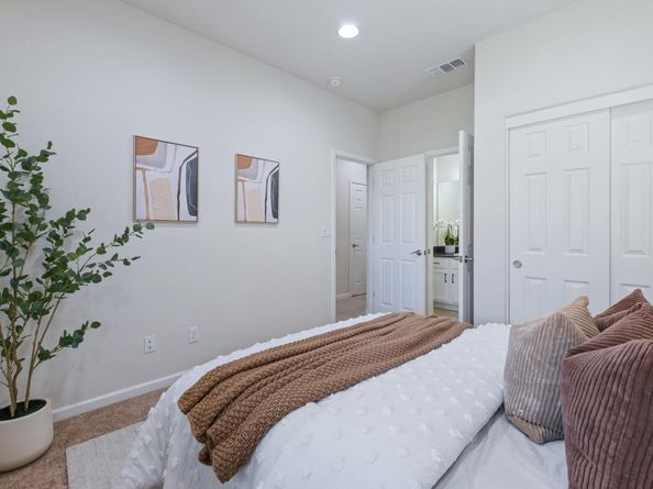 1055 Thyme, San Jose CA 95133