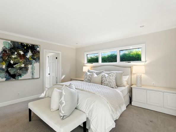 253 Seale Avenue, Palo Alto CA 94301