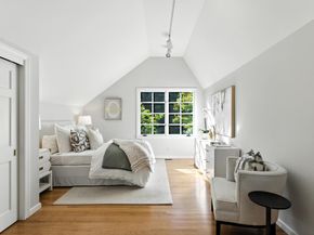 253 Seale Avenue, Palo Alto CA 94301