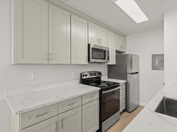 323 Blossom Hill Road 2, San Jose CA 95123
