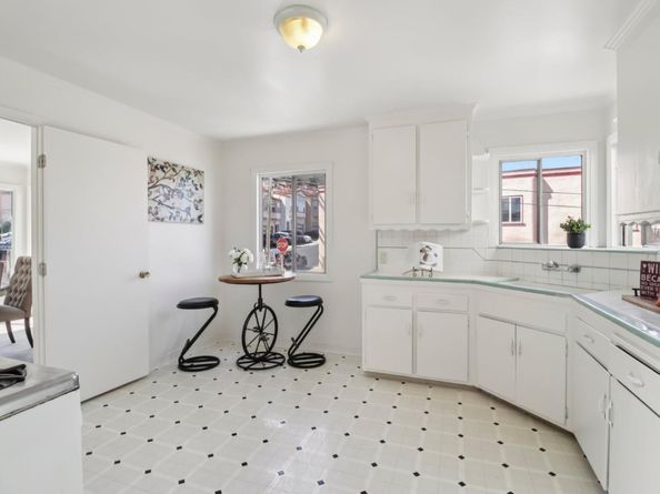 291 Roosevelt Avenue, Daly City CA 94014