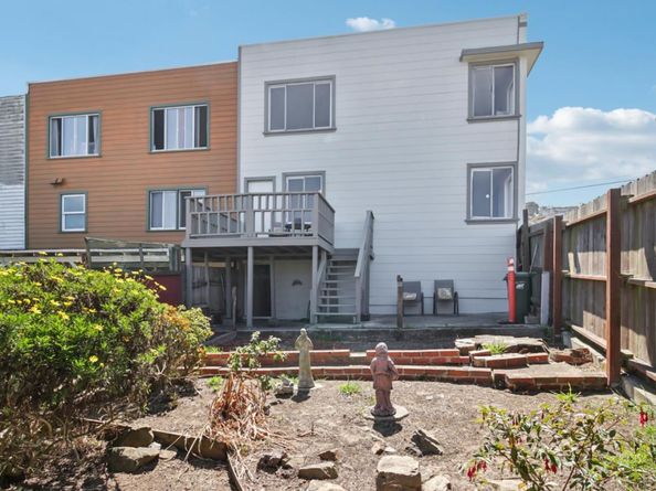 291 Roosevelt Avenue, Daly City CA 94014