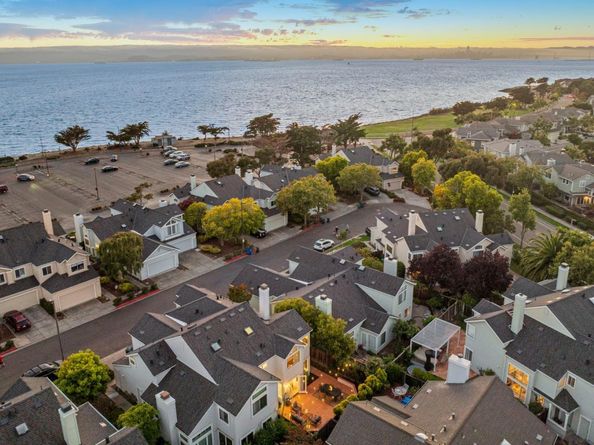 445 Mcdonnel Road, Alameda CA 94502
