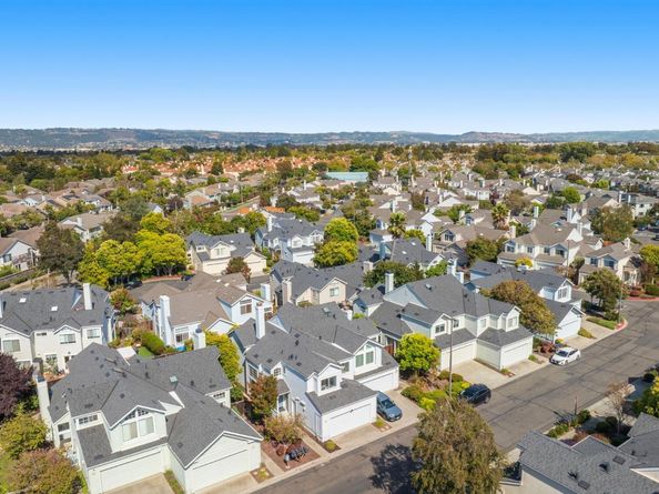 445 Mcdonnel Road, Alameda CA 94502