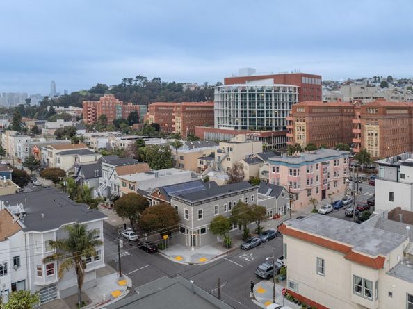 2730 23rd Street, San Francisco CA 94110