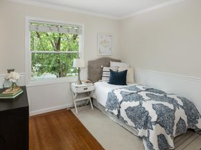 1802 Alameda De Las Pulgas, Redwood City CA 94061