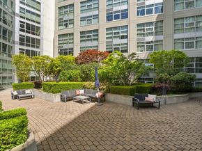 Undisclosed Address #ML82042694, San Francisco CA 94107