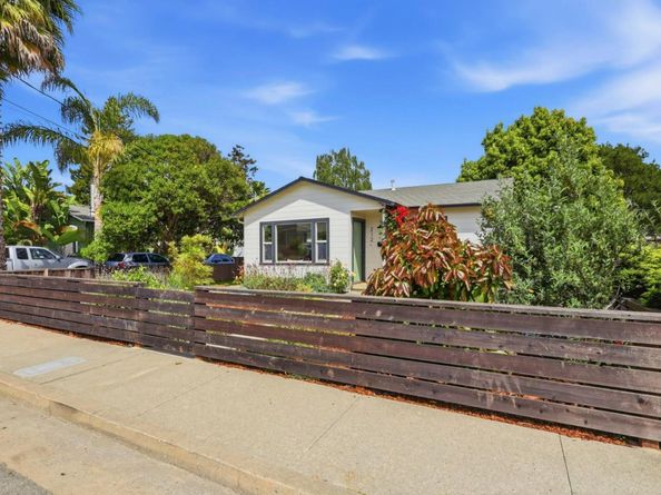 212 Darwin Street, Santa Cruz CA 95062