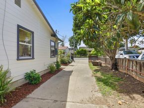 212 Darwin Street, Santa Cruz CA 95062