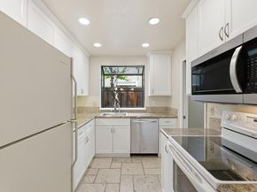 4362 Valley Avenue C5, Pleasanton CA 94566