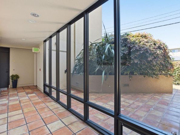 58 E Poplar Avenue 3, San Mateo CA 94401