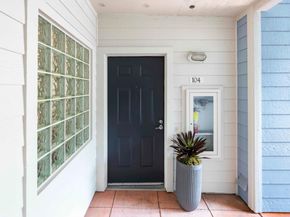 605 Arcadia Terrace 104, Sunnyvale CA 94085