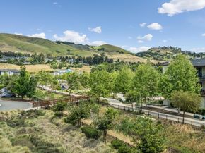 373 Arc Court, Hayward CA 94544
