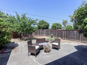 1055 Mitchell Court, Campbell CA 95128