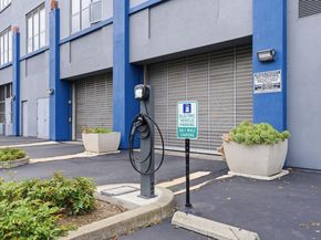 1001 46th Street 212, Emeryville CA 94608
